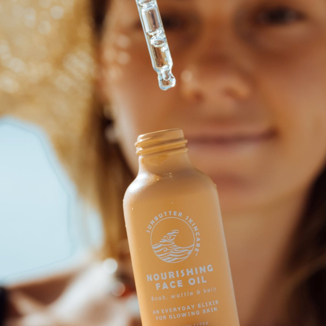Everyday Face Oil & Sunscreen Bundle-4